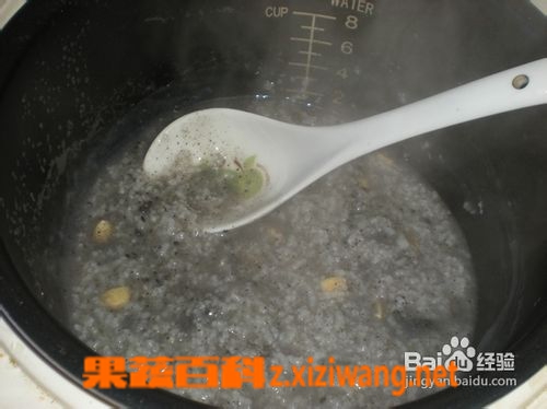 果蔬百科黑芝麻杏仁粥的做法