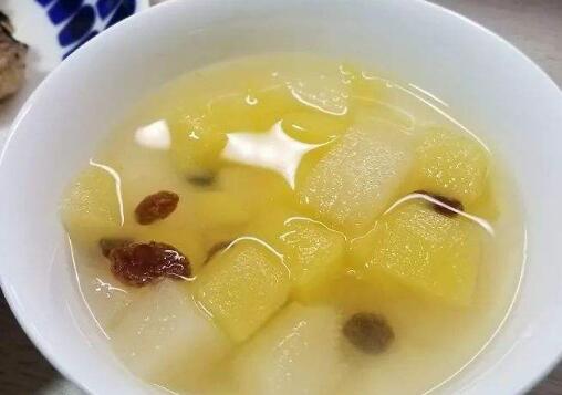 梨子煮水的功效与作用